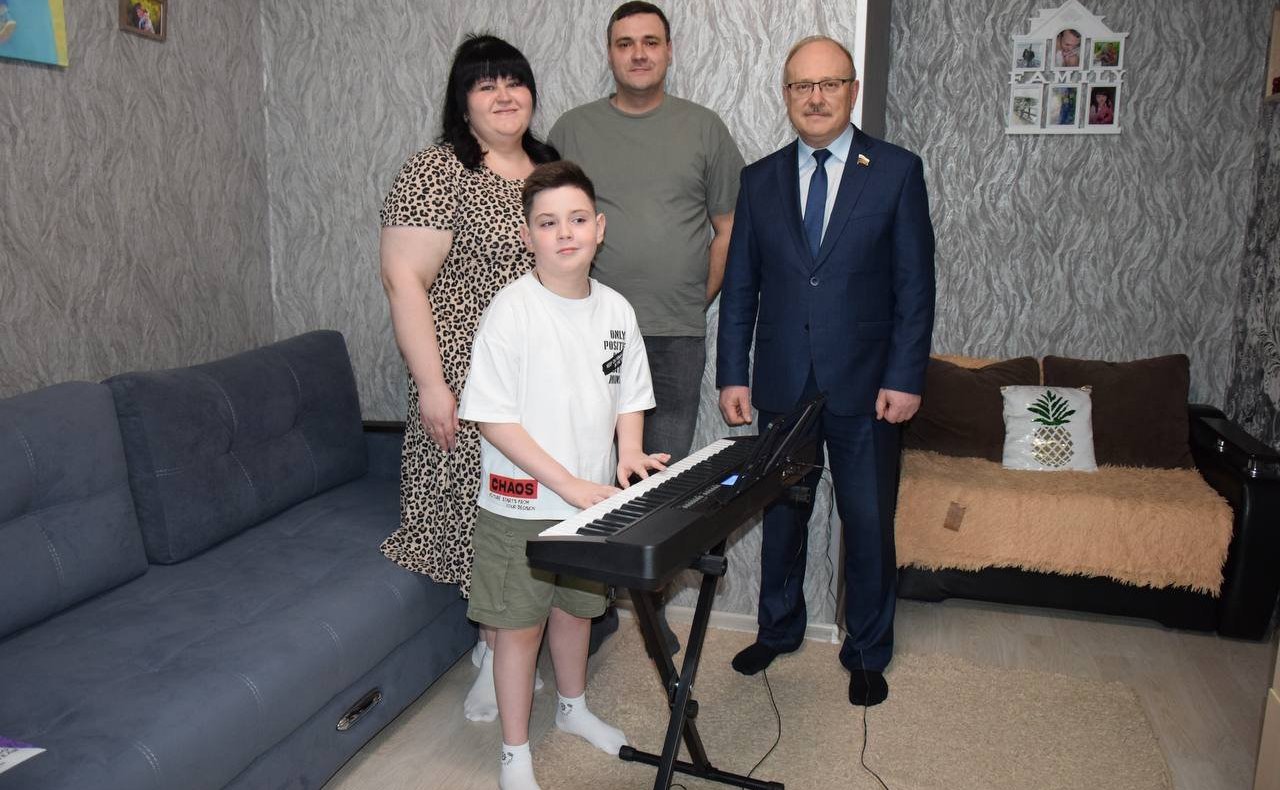 Василий Иконников принял участие во Всероссийской акции «Ёлка желаний»