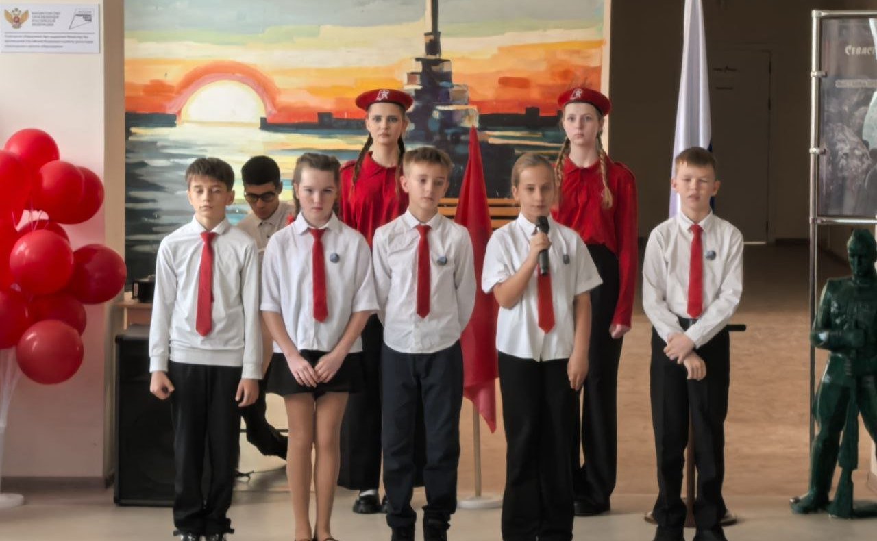 Екатерина Алтабаева посетила школу №59 имени старшего сержанта милиции Е.Г. Скоробогатова, которая находится в селе Терновка