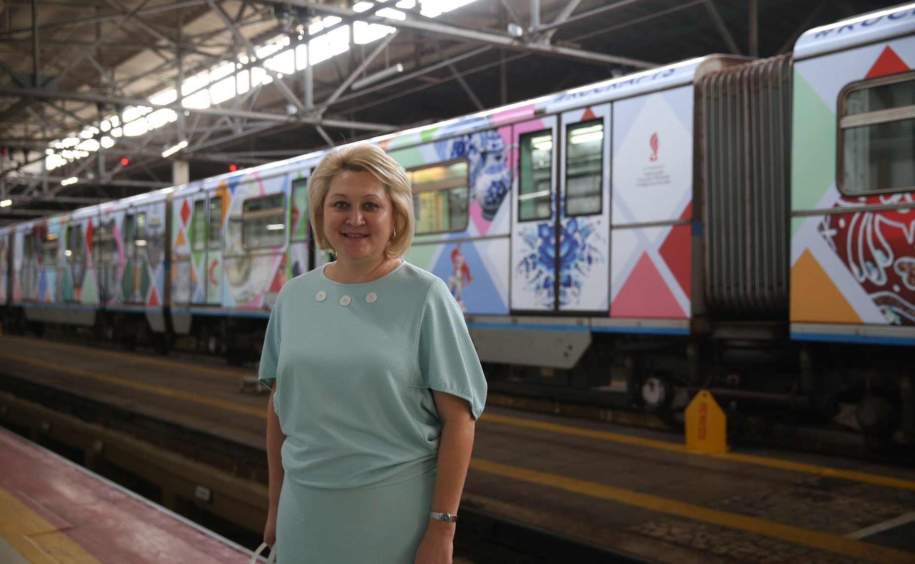 Лилия Гумерова приняла участие в церемонии запуска тематического метропоезда «Народные промыслы»