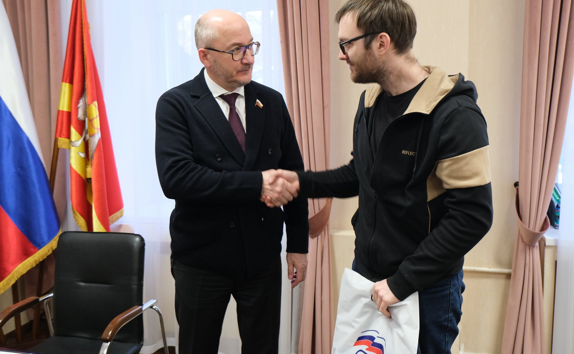 Олег Цепкин провел прием граждан в Челябинске