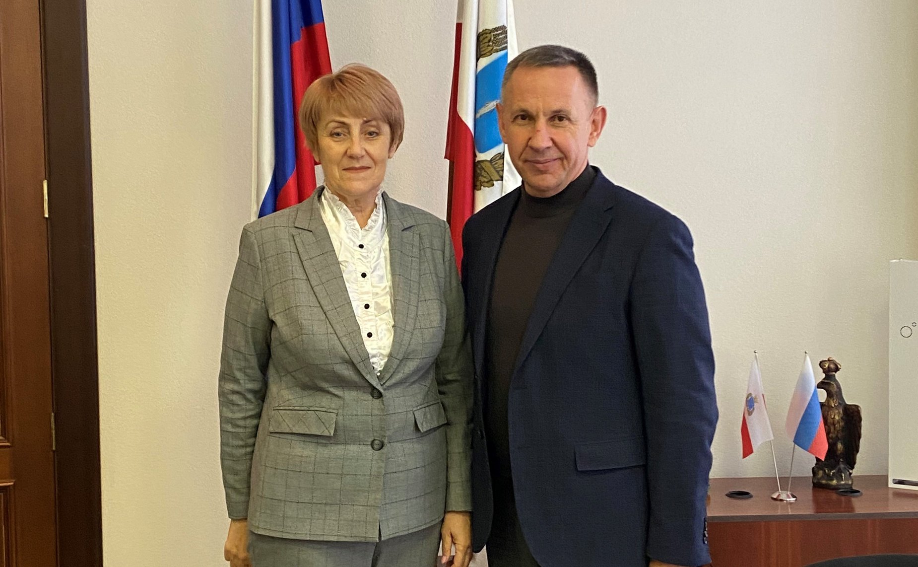 Олег Алексеев встретился с главой Озинского района Антониной Галяшкиной