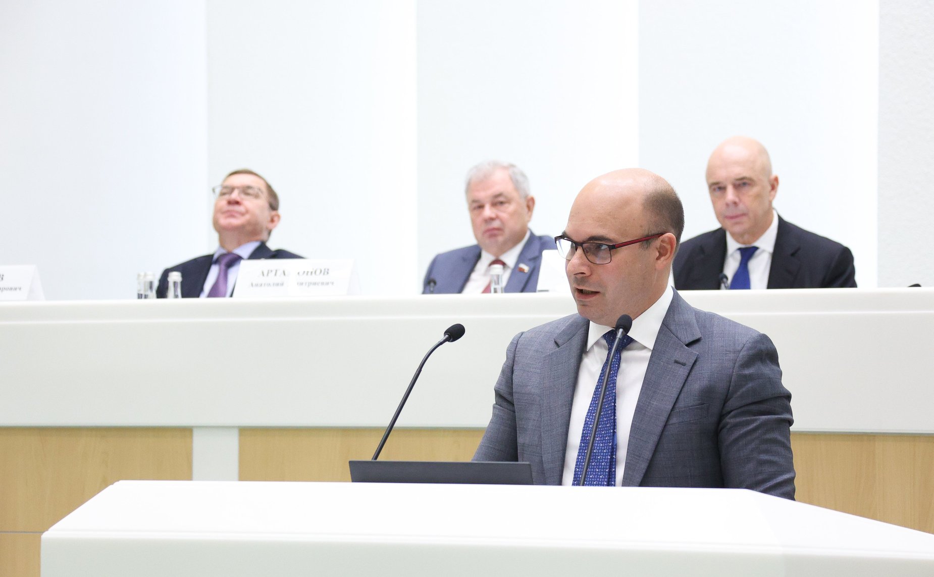 Парламентские слушания Комитета Совета Федерации по бюджету и финансовым рынкам «О параметрах проекта федерального бюджета на 2026 год и плановый период 2027 и 2028 годов»