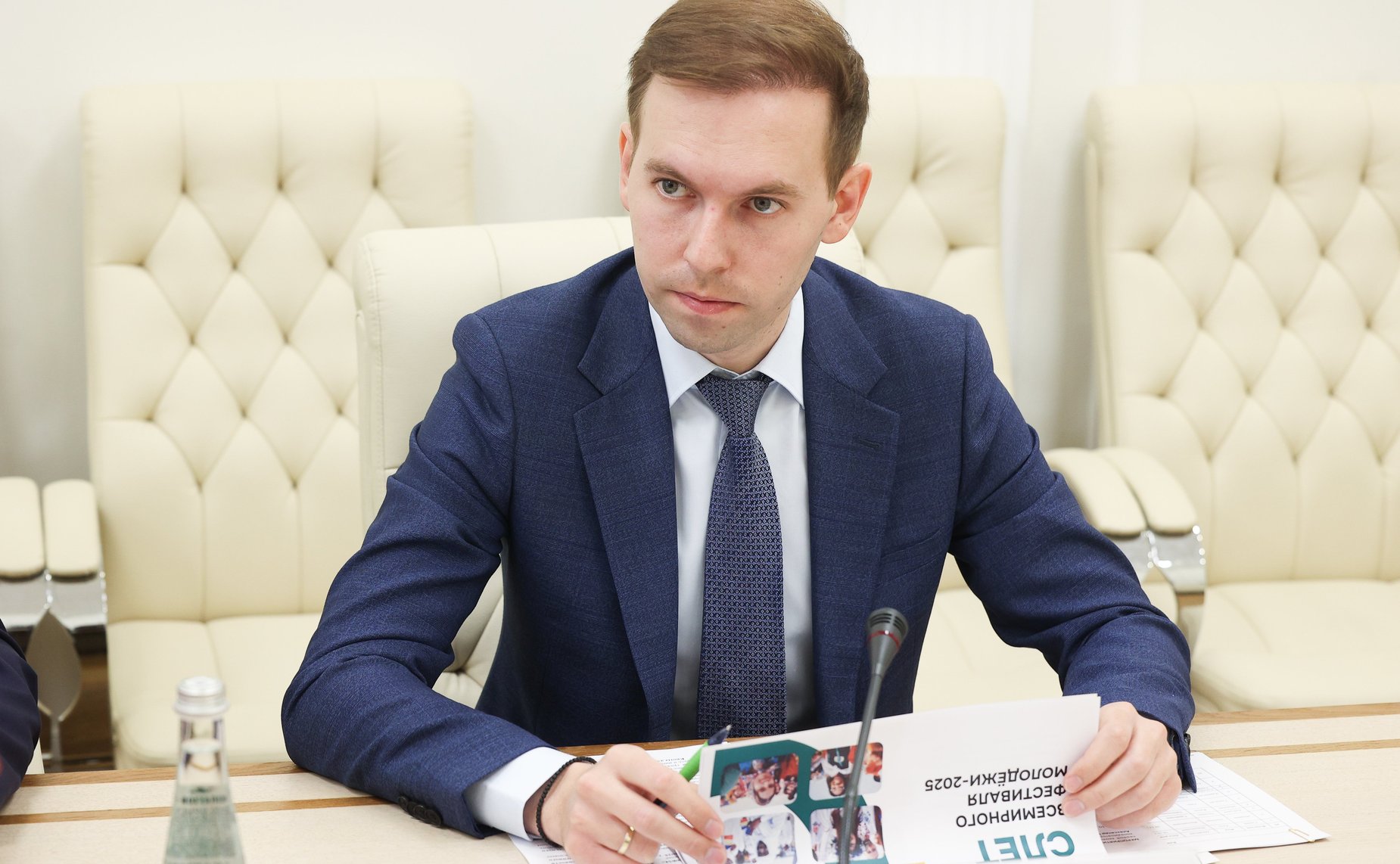 Встреча первого заместителя председателя Комитета СФ по социальной политике Александра Варфоломеева с депутатом Национального Собрания Республики Армения Алексеем Сандыковым