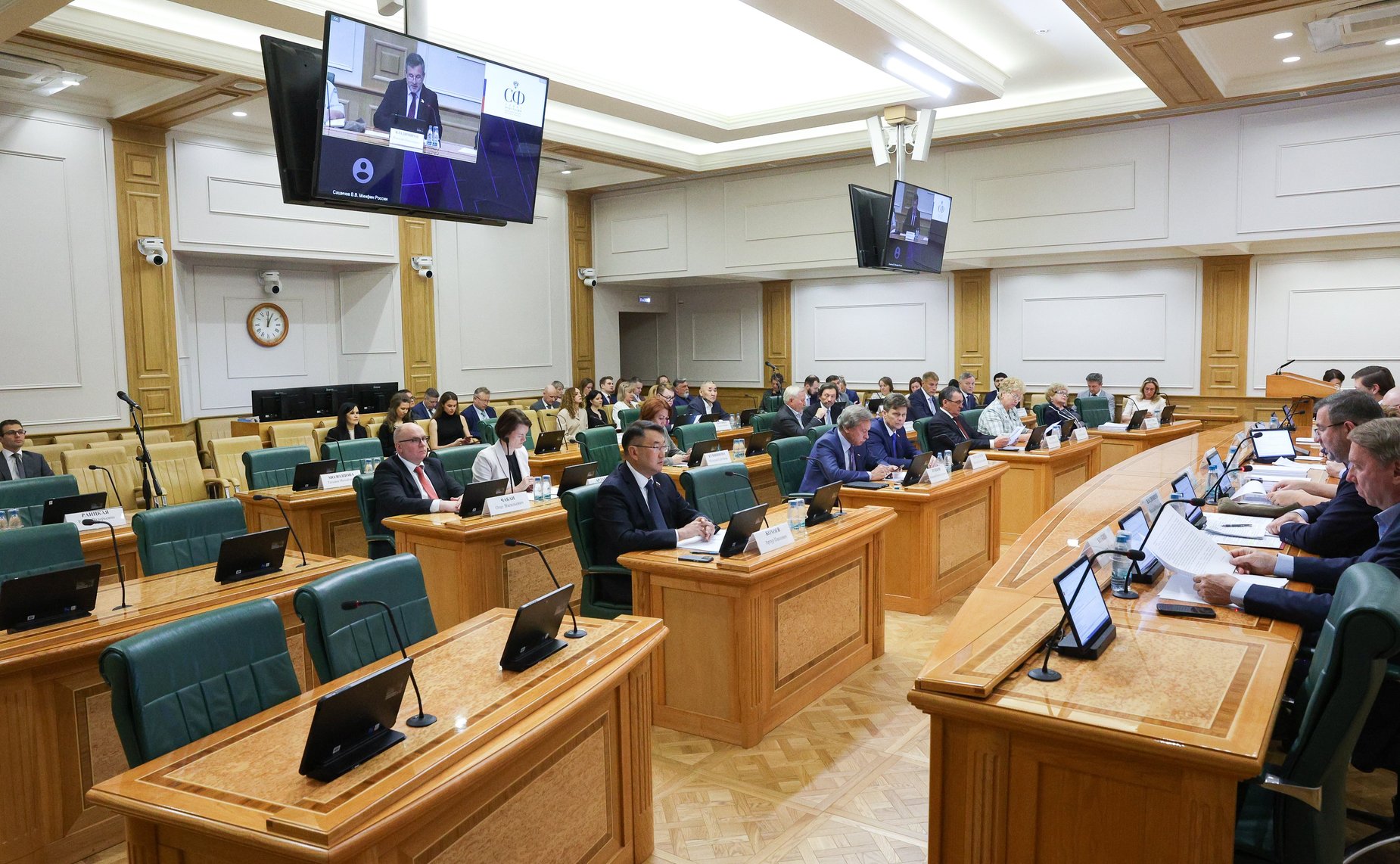 Заседание Комитета Совета Федерации по конституционному законодательству и государственному строительству