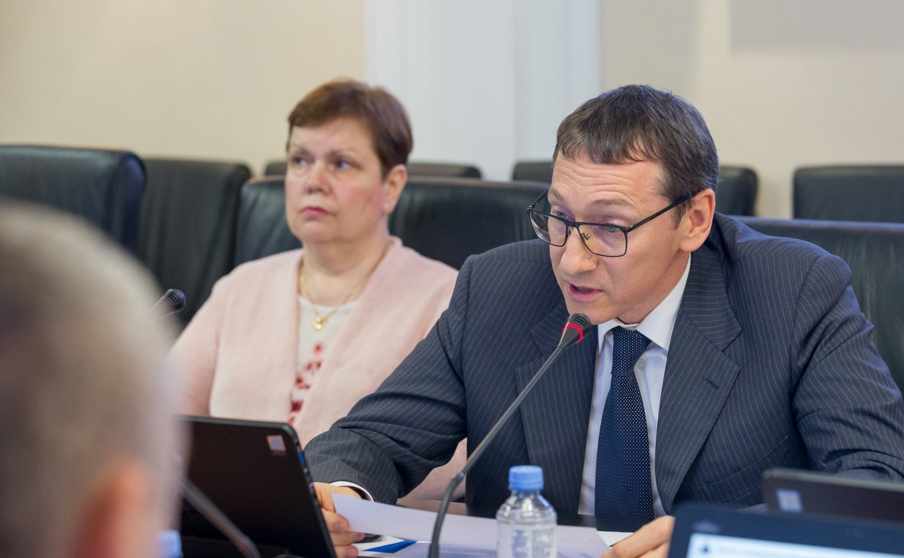 Совещание на тему «О развитии производства сухих молочных адаптированных смесей для детей раннего возраста (заменителей женского молока) и их ингредиентов в Российской Федерации»