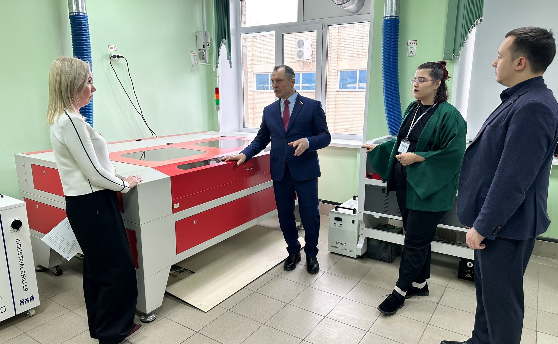 Игорь Мурог поздравил финалистов конкурса информационных технологий «Техно_Арт»