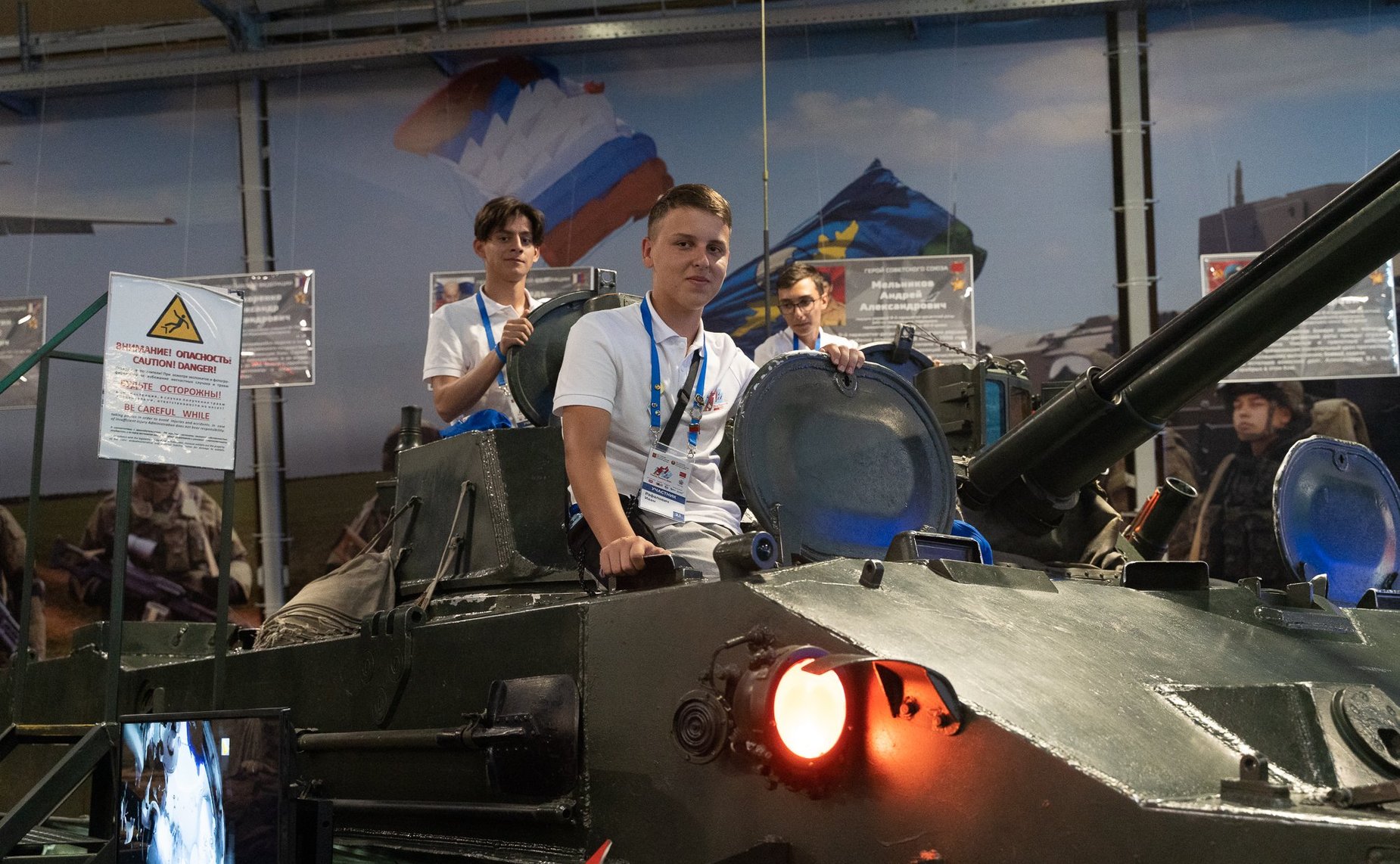 Валентина Матвиенко встретилась с участниками культурно-образовательного проекта «Поезд Памяти»