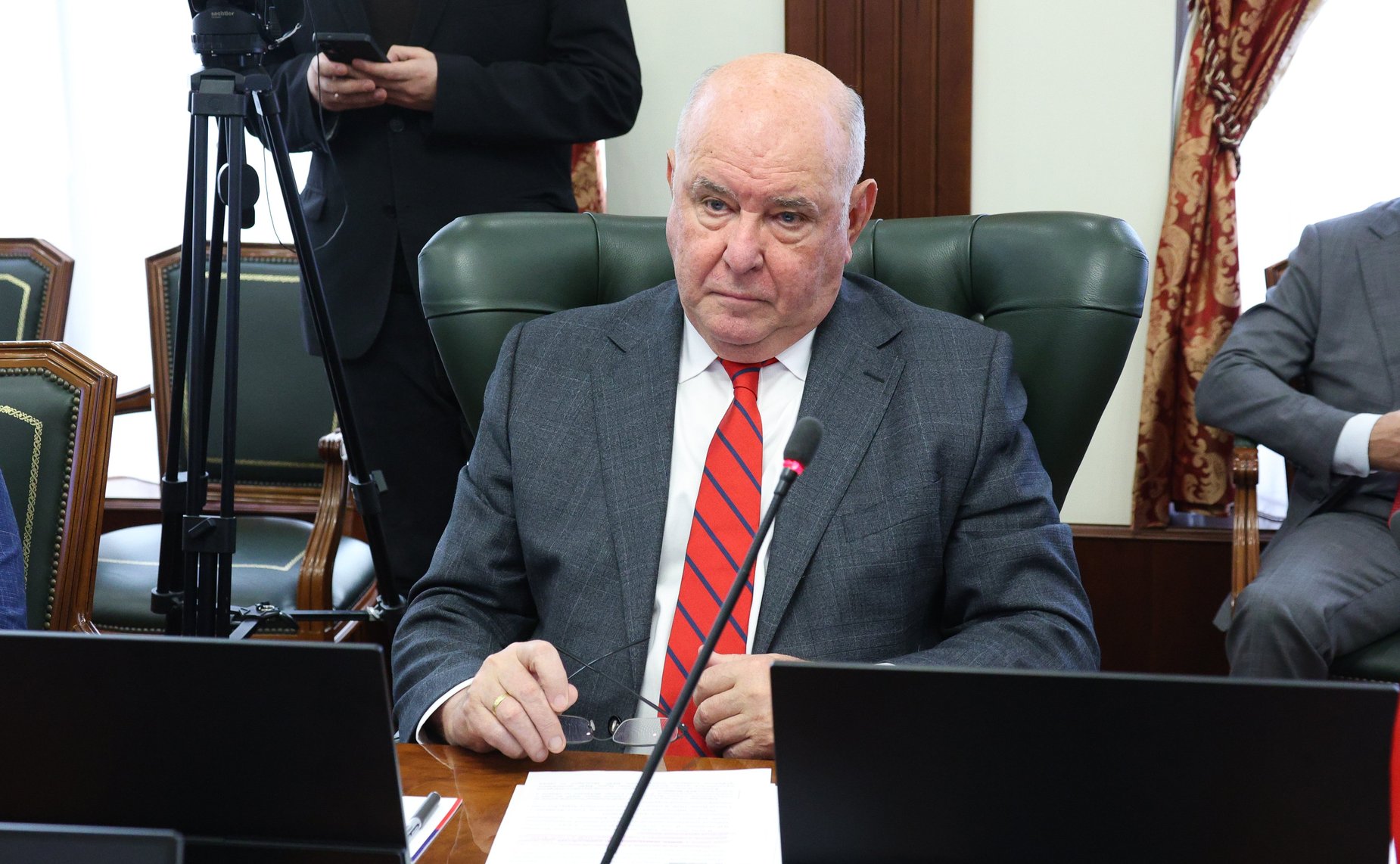Григорий Карасин