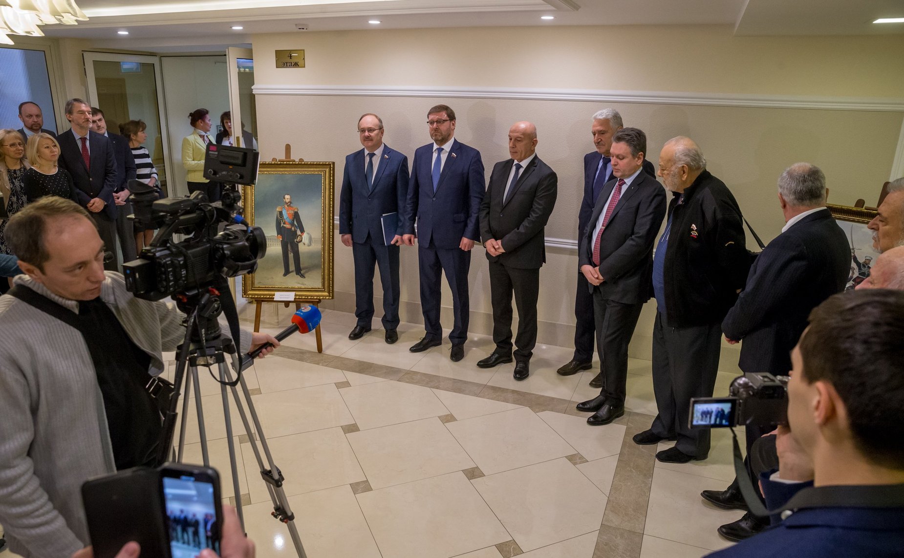 Открытие выставки репродукций картин русских художников, посвященной 140-летию окончания Русско-турецкой освободительной войны 1877–1878 годов