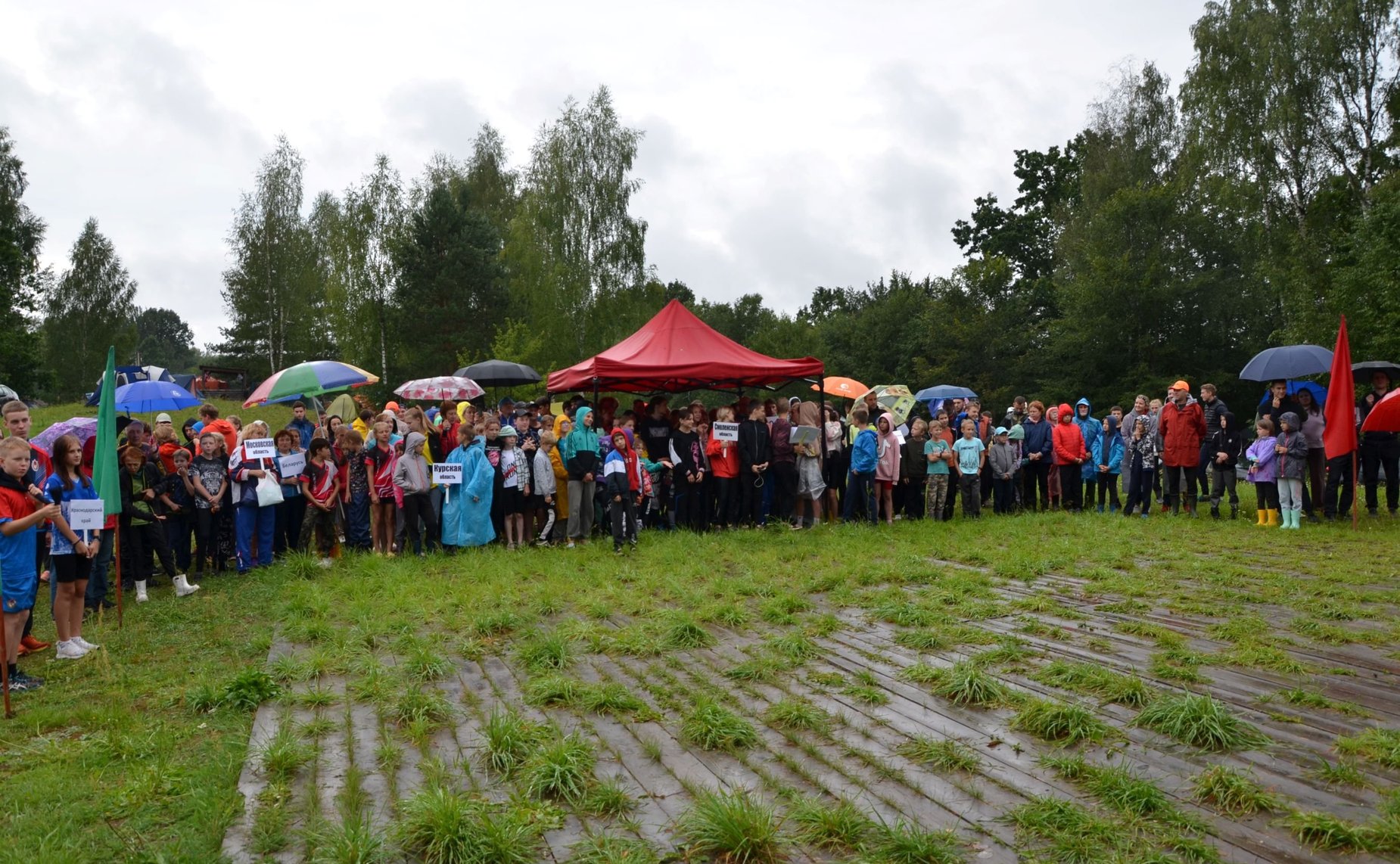 Ирина Кожанова приняла участие в церемонии открытия соревнований и награждения сильнейших спортсменов Всероссийских соревнований по спортивному ориентированию памяти путешественника Н.М. Пржевальского