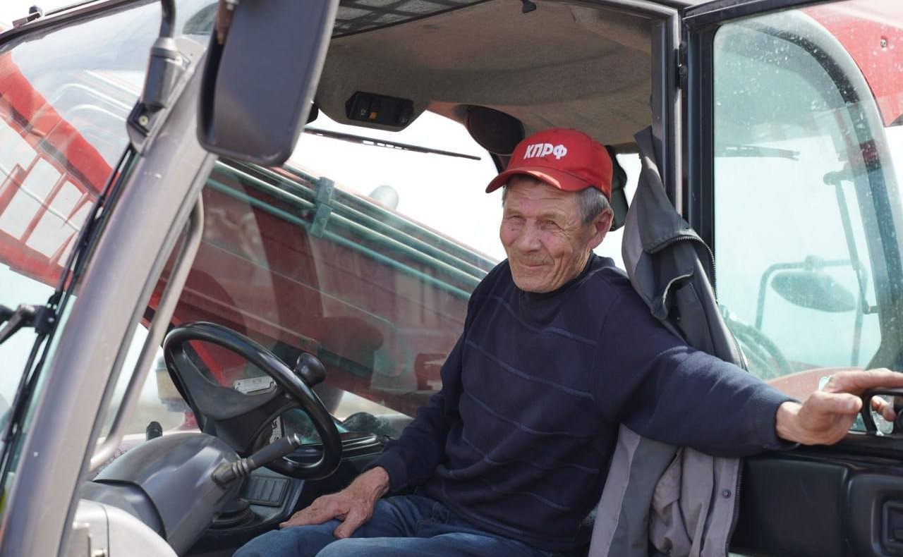 Айрат Гибатдинов принял участие в открытии посевного сезона в Ульяновской области