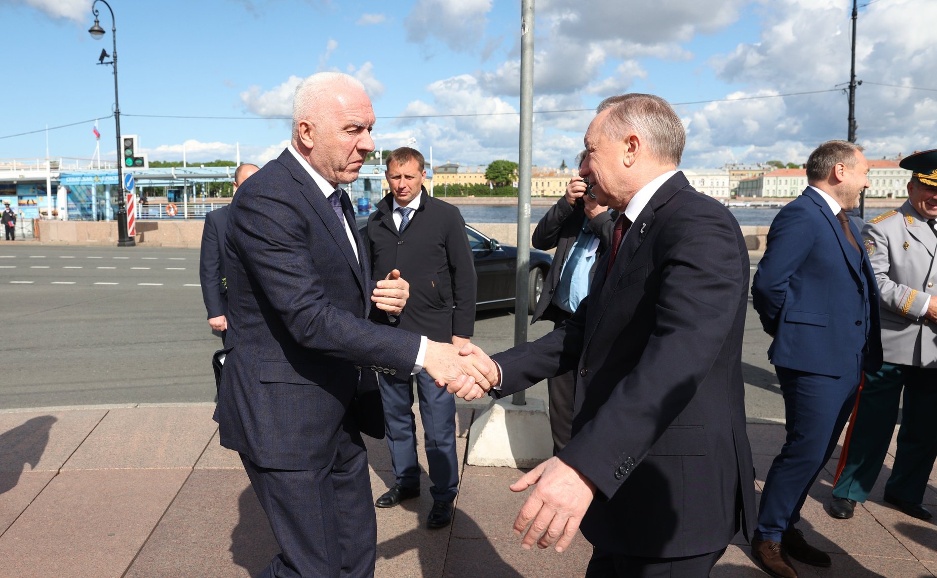 Валентина Матвиенко приняла участие в торжественных мероприятиях в честь 320-летия Санкт-Петербурга