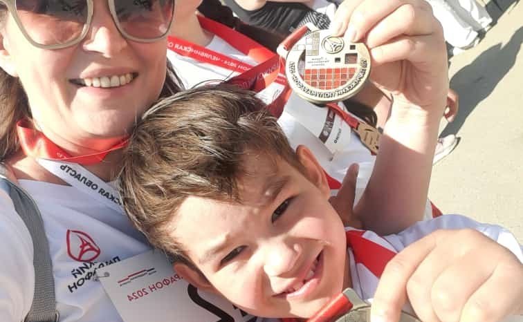 Маргарита Павлова приняла участие в стартовом этапе полумарафона — «Парижской миле»