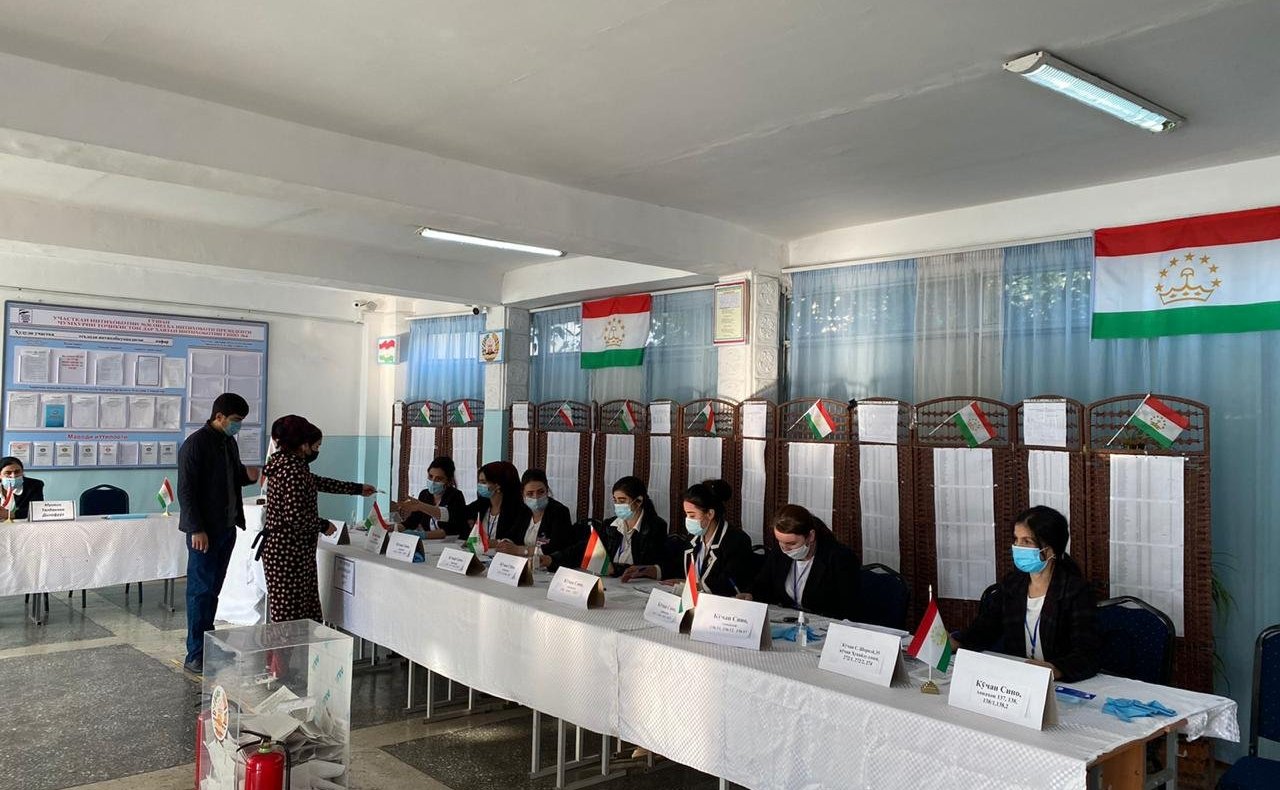 Баир Жамсуев в качестве международного наблюдателя находился с рабочим визитом в Республике Таджикистан