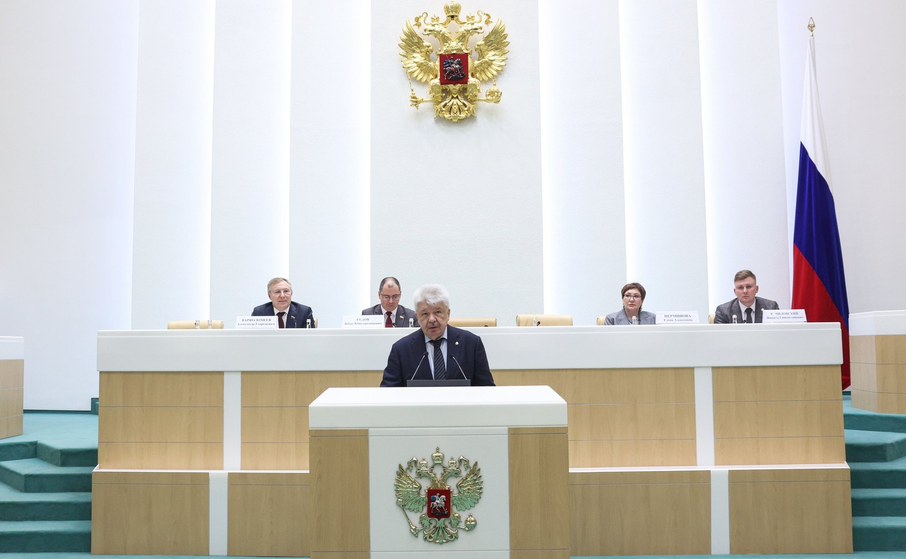 Заседание Палаты молодых законодателей при Совете Федерации