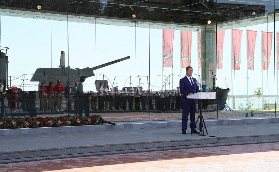 Сергей Горняков и Николай Семисотов приняли участие в памятных мероприятиях, посвященных 80-летию начала Сталинградской битвы