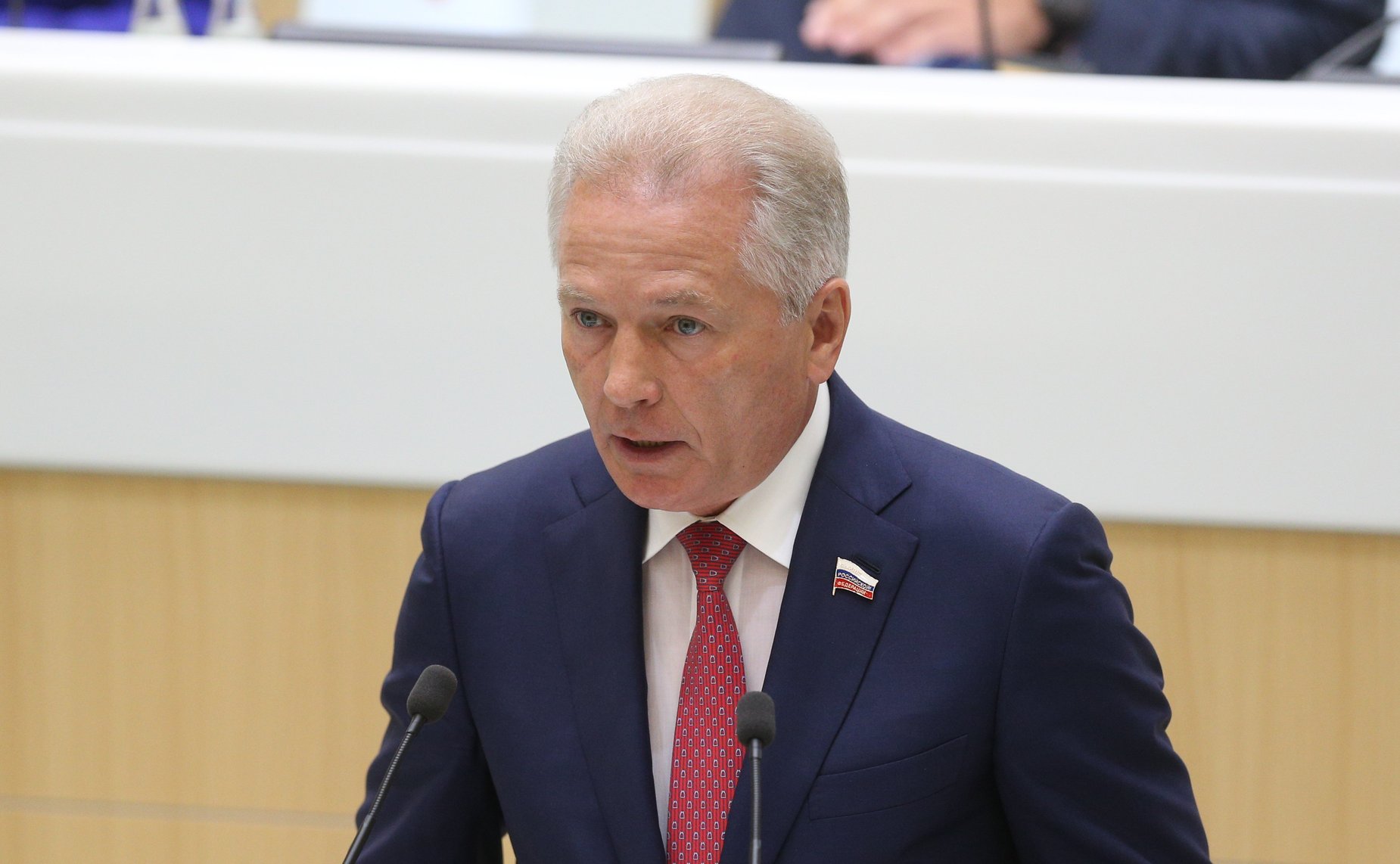 Валерий Пономарев