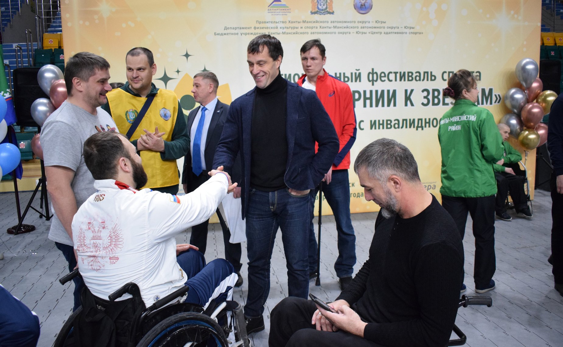 Эдуард Исаков посетил знаковые международные и региональные мероприятия, приуроченные ко Дню образования Ханты-Мансийского автономного округа – Югры