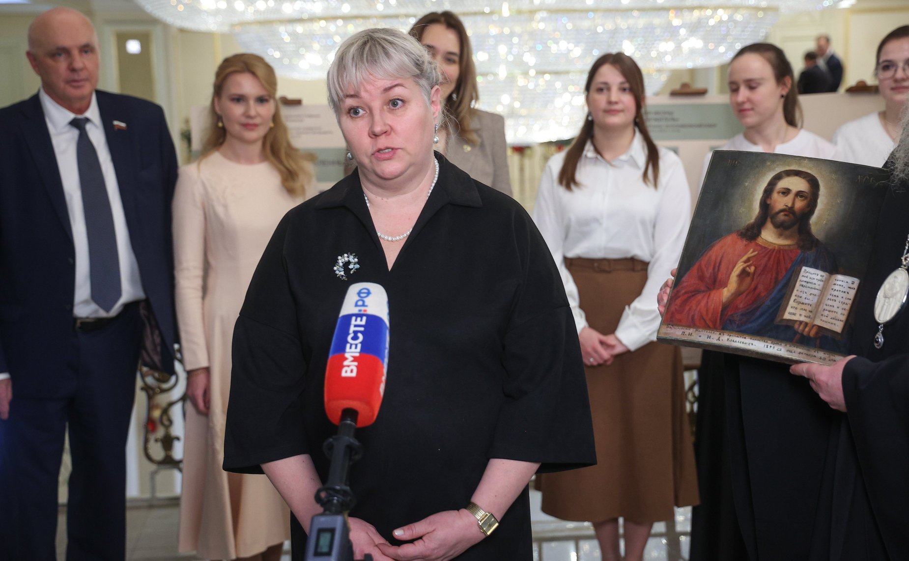 Выставка восстановленных икон Донбасса из Свято-Петропавловского кафедрального собора