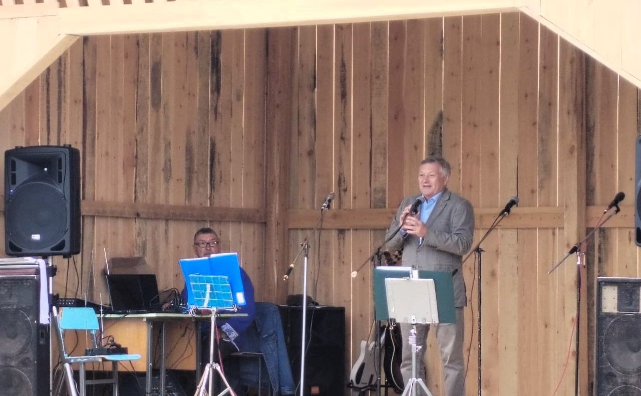 Сергей Михайлов поздравил Нарасун Акшинского района с Днем села