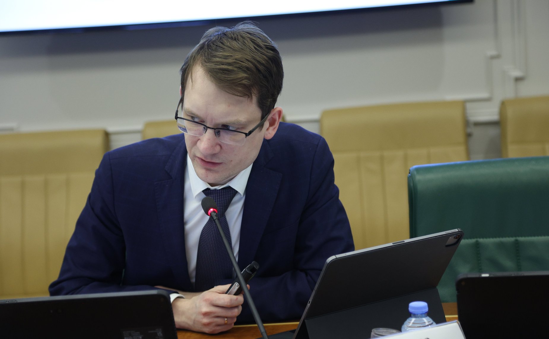 Заседание рабочей группы Комитета СФ по Регламенту и организации парламентской деятельности по законодательному обеспечению развития Национальной системы защиты прав потребителей