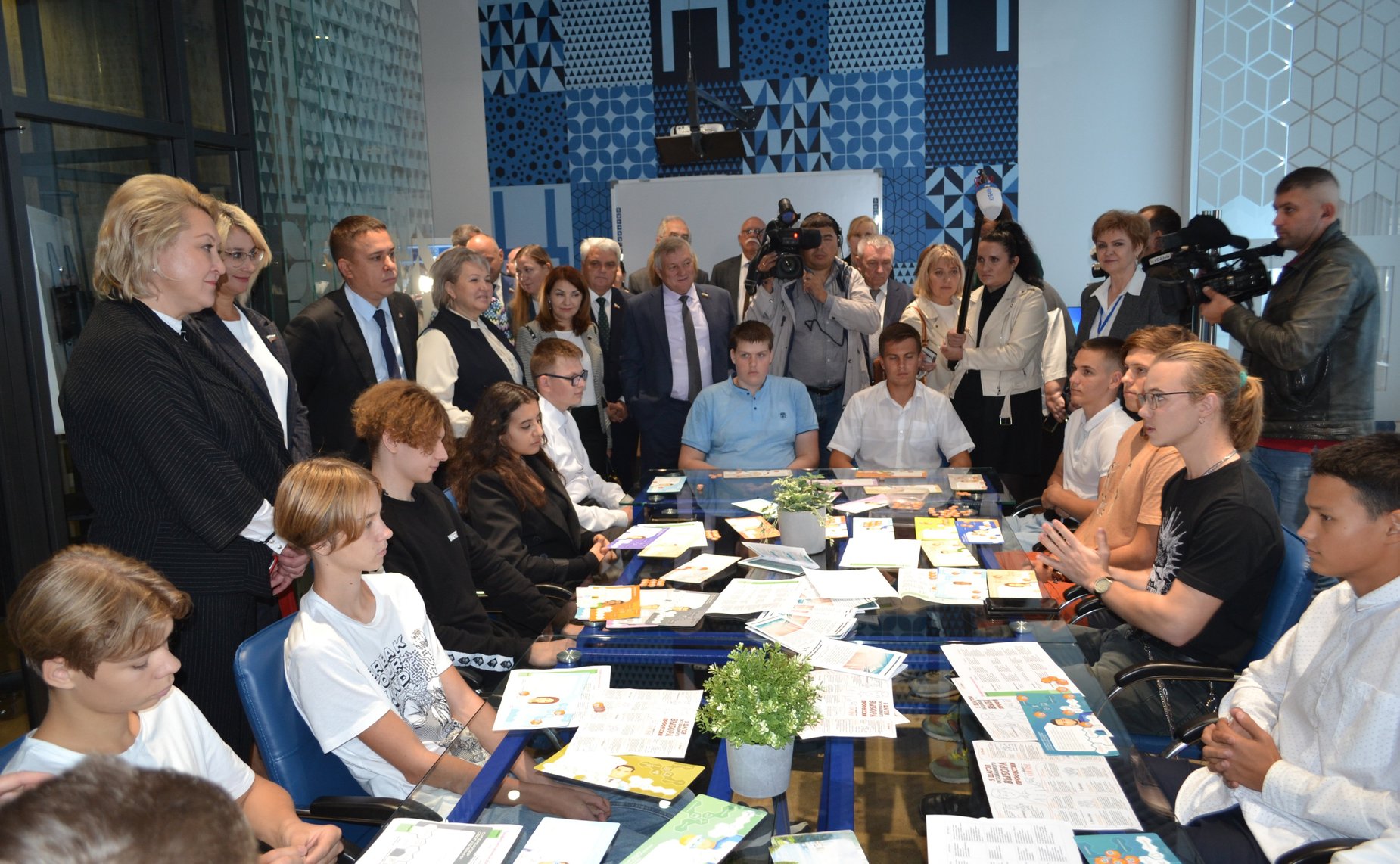 Совместное выездное совещание Комитета СФ по науке, образованию и культуре и Комитета СФ по федеративному устройству, региональной политике, местному самоуправлению и делам Севера