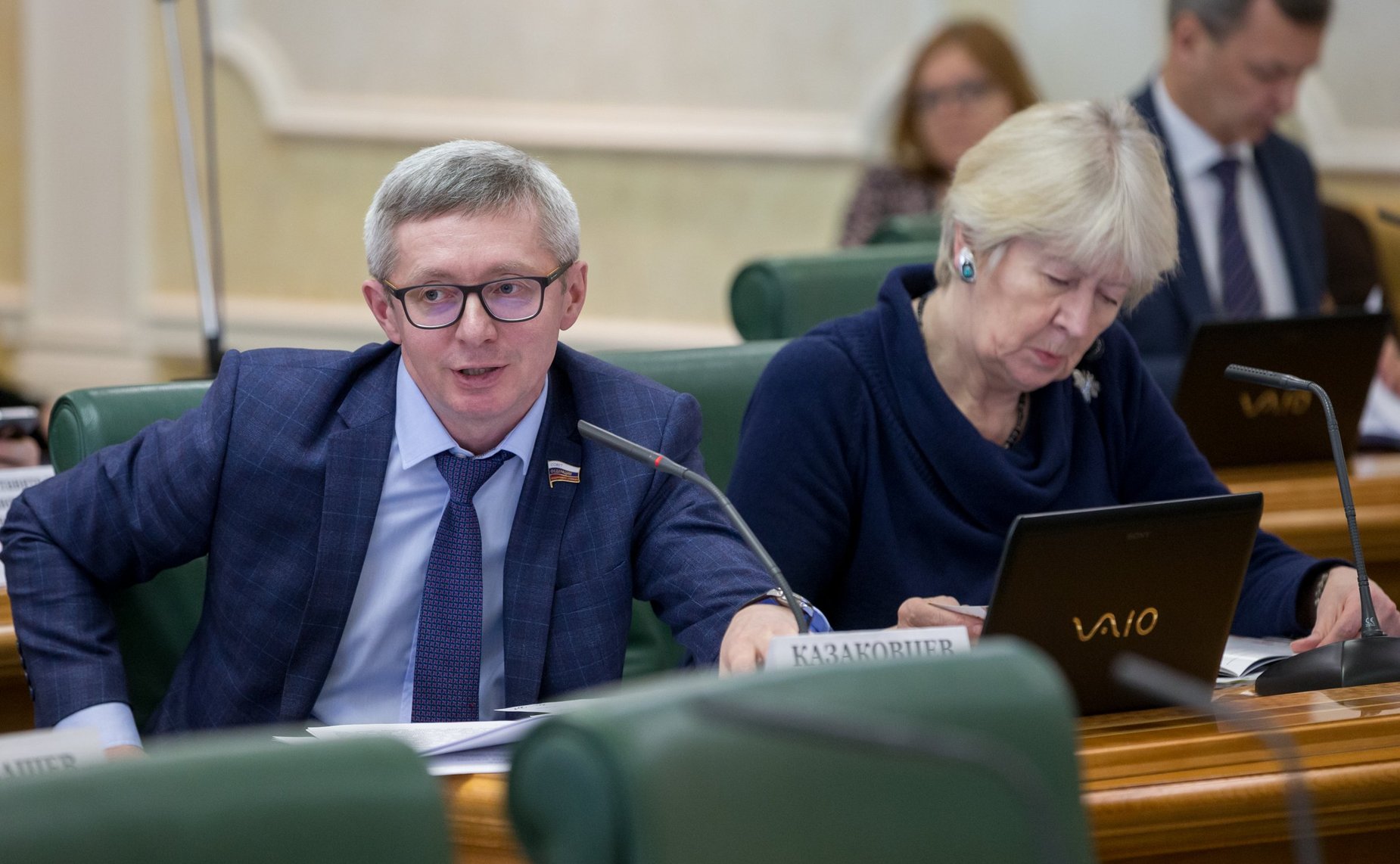 О. Казаковцев