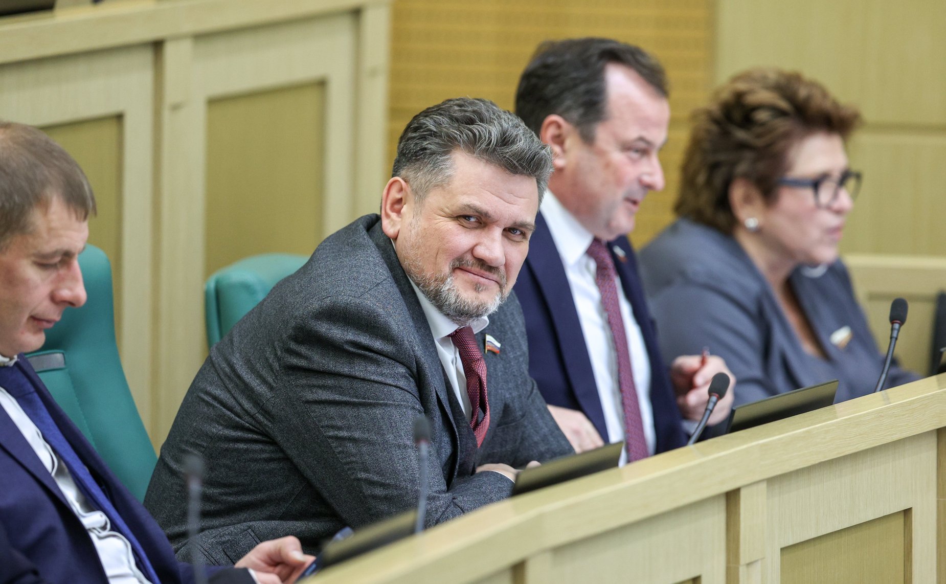 Александр Жуков