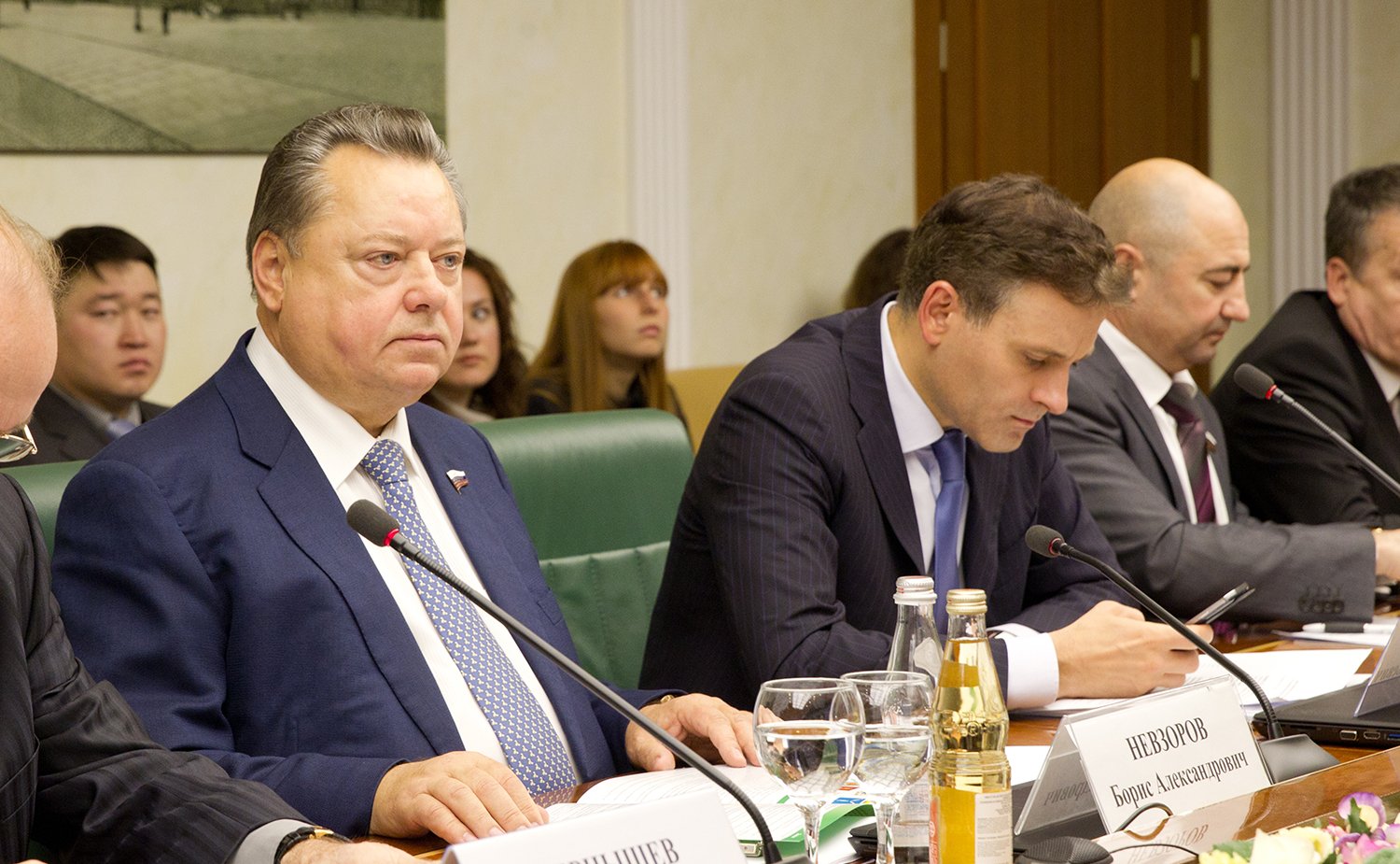 26-11-2013 Заседание Комитета по аграрно-продовольственной политике-4 Невзоров и Цыбко