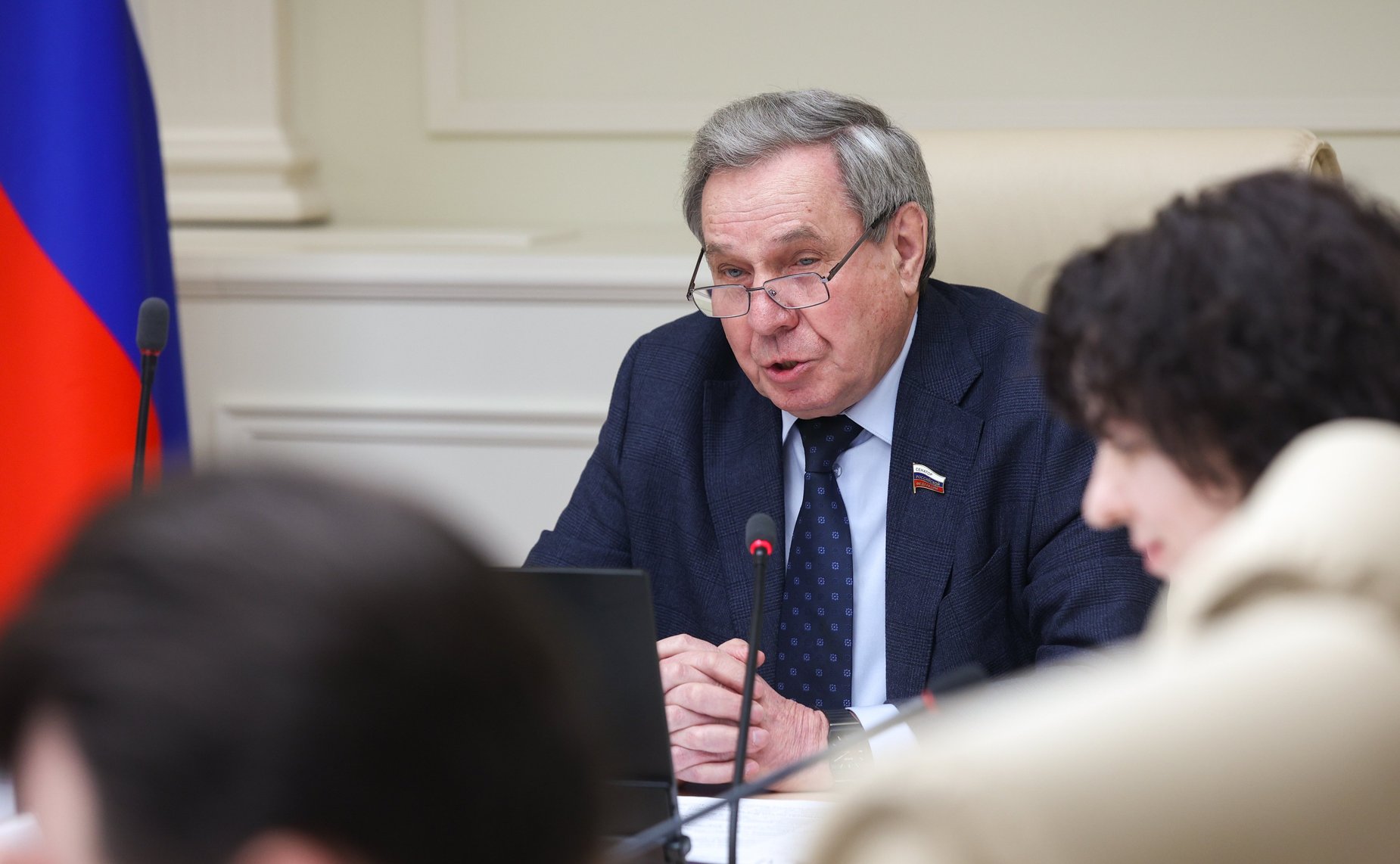 Круглый стол на тему «Контроль (надзор) за деятельностью органов местного самоуправления и должностных лиц местного самоуправления: проблемы и перспективы»