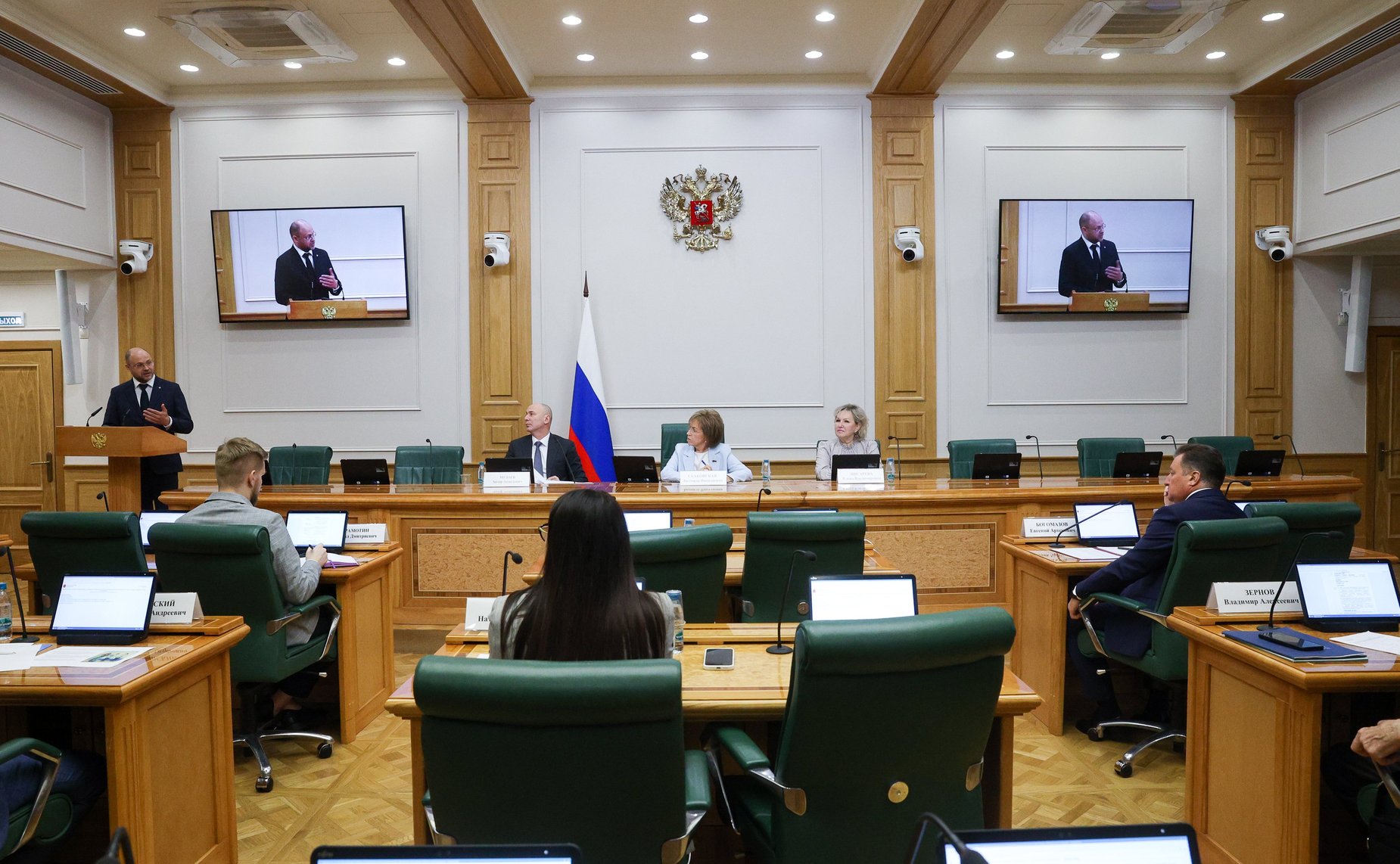 Круглый стол Комитета Совета Федерации по науке, образованию и культуре «Платный прием на обучение по образовательным программам высшего образования: новые подходы, проблемы и пути их решения»