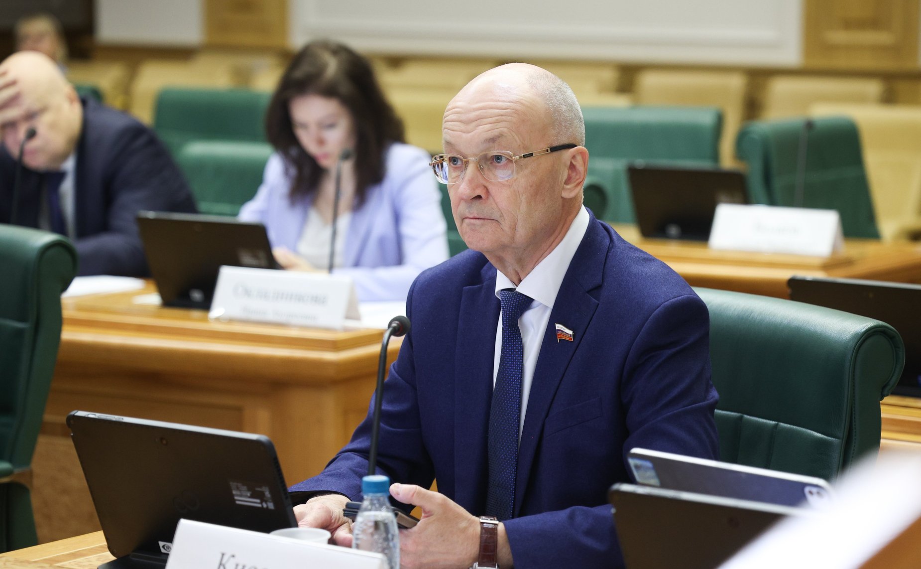 Владимир Киселев