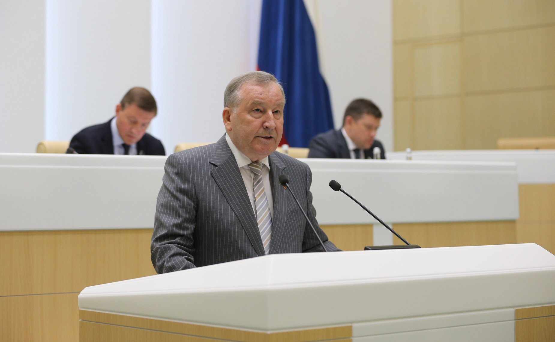 Александр Карлин