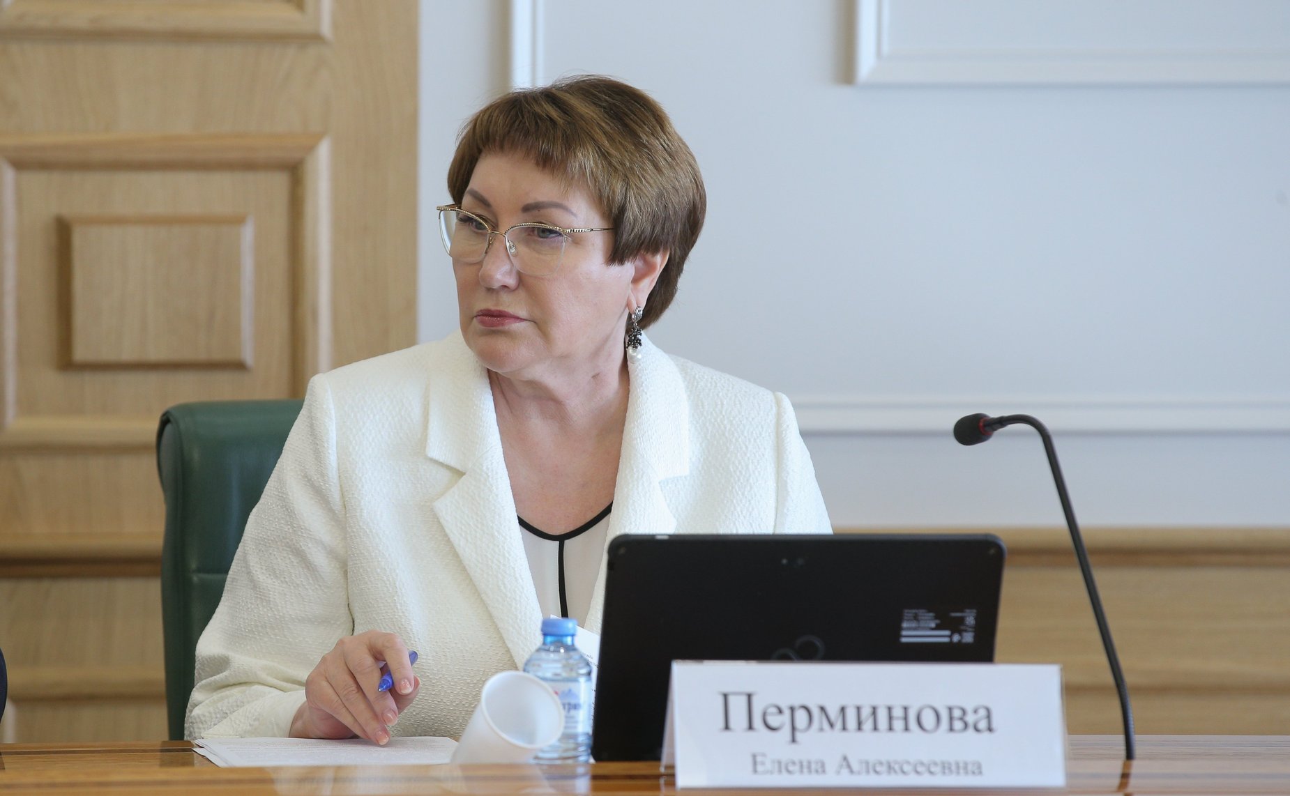 Елена Перминова