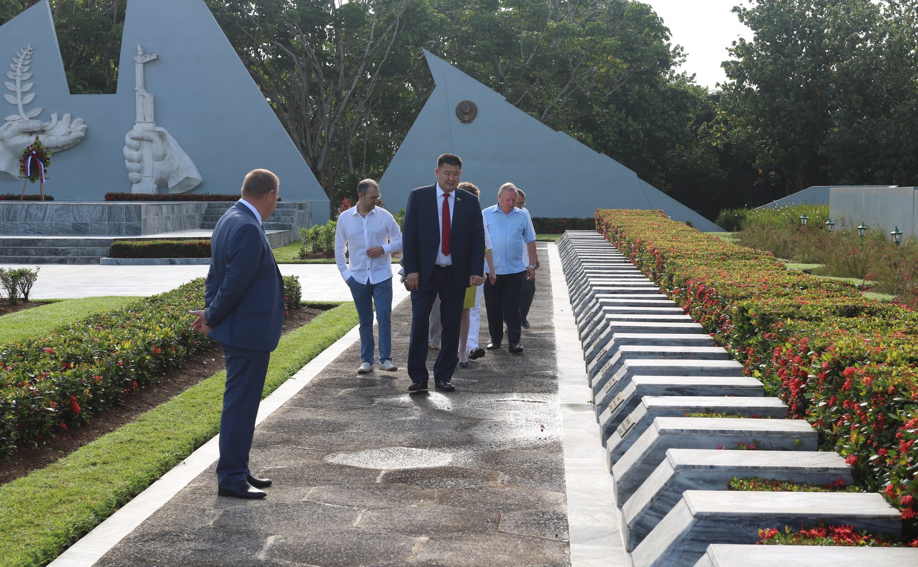 Визит делегации СФ на Кубу