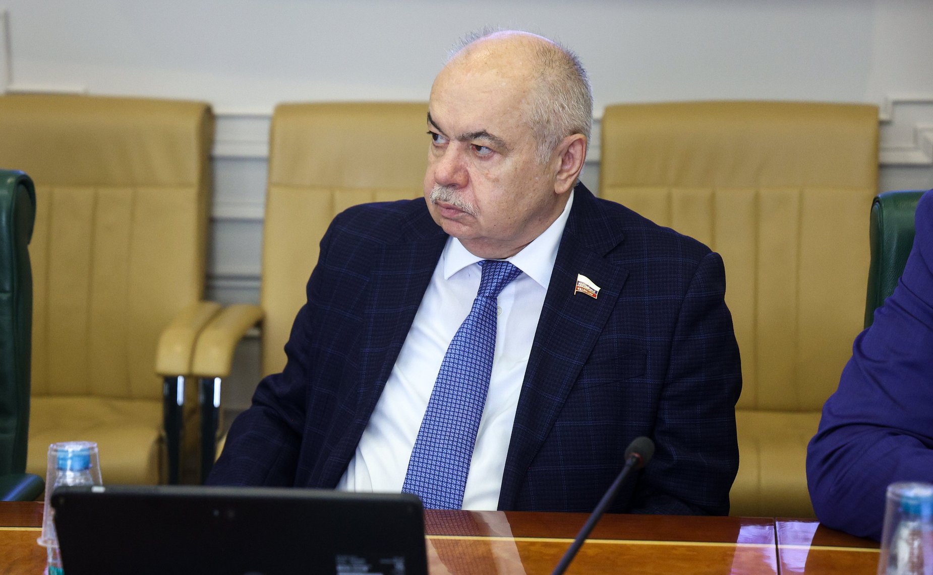 Ильяс Умаханов