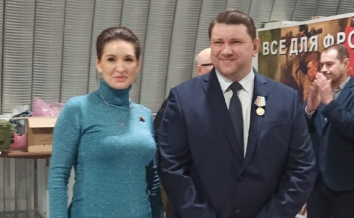 Маргарита Павлова приняла участие в мероприятии по подведению итогов доставки очередного гуманитарного груза от южноуральских предпринимателей на Донбасс