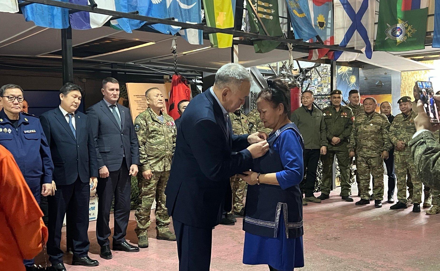 Сахамин Афанасьев принял участие в проводах добровольцев Якутии в зону СВО