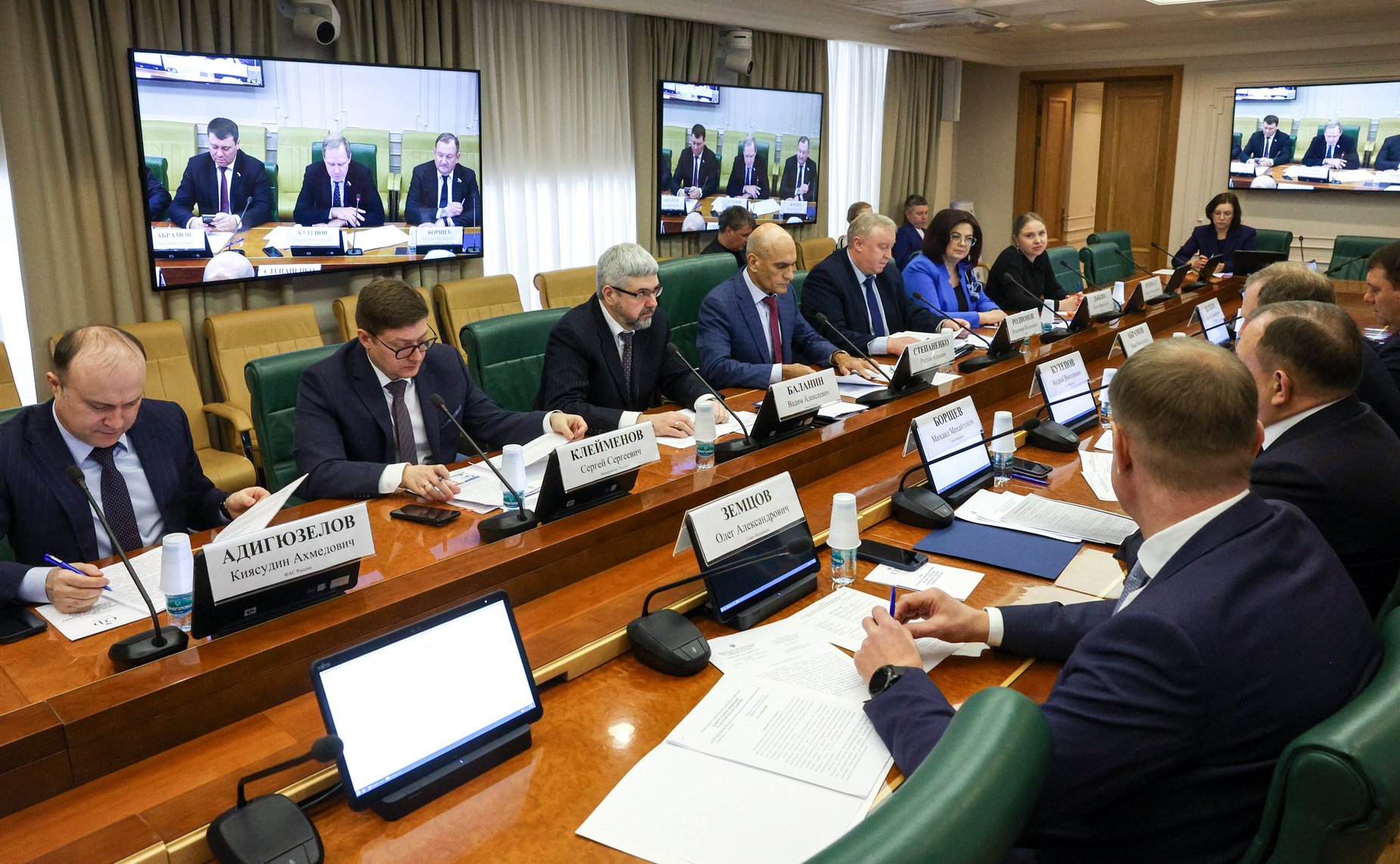 Совещание Комитета СФ по экономической политике «Вопросы производственной деятельности учреждений уголовно-исполнительной системы»