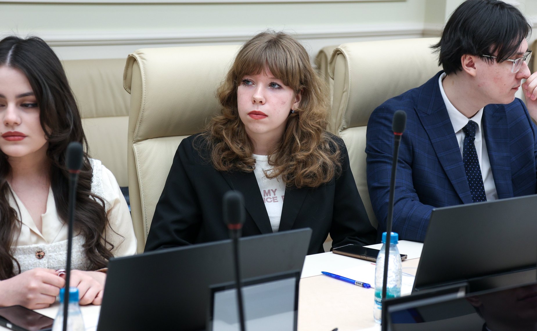 Наталья Никонорова провела встречу с представителями Межрегиональной общественной организации «Молодежный союз «Юный следователь»