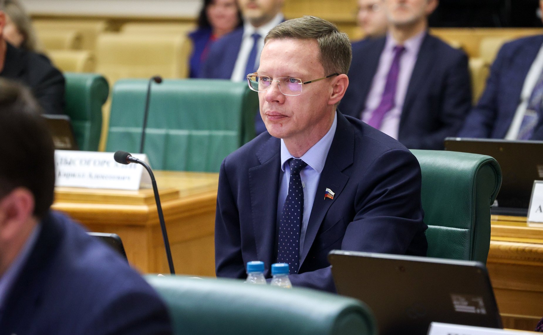 Виталий Назаренко