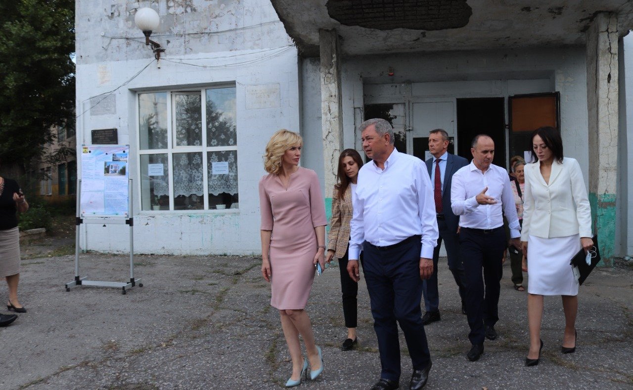 Анатолий Артамонов совершил рабочую поездку в Ростовскую область