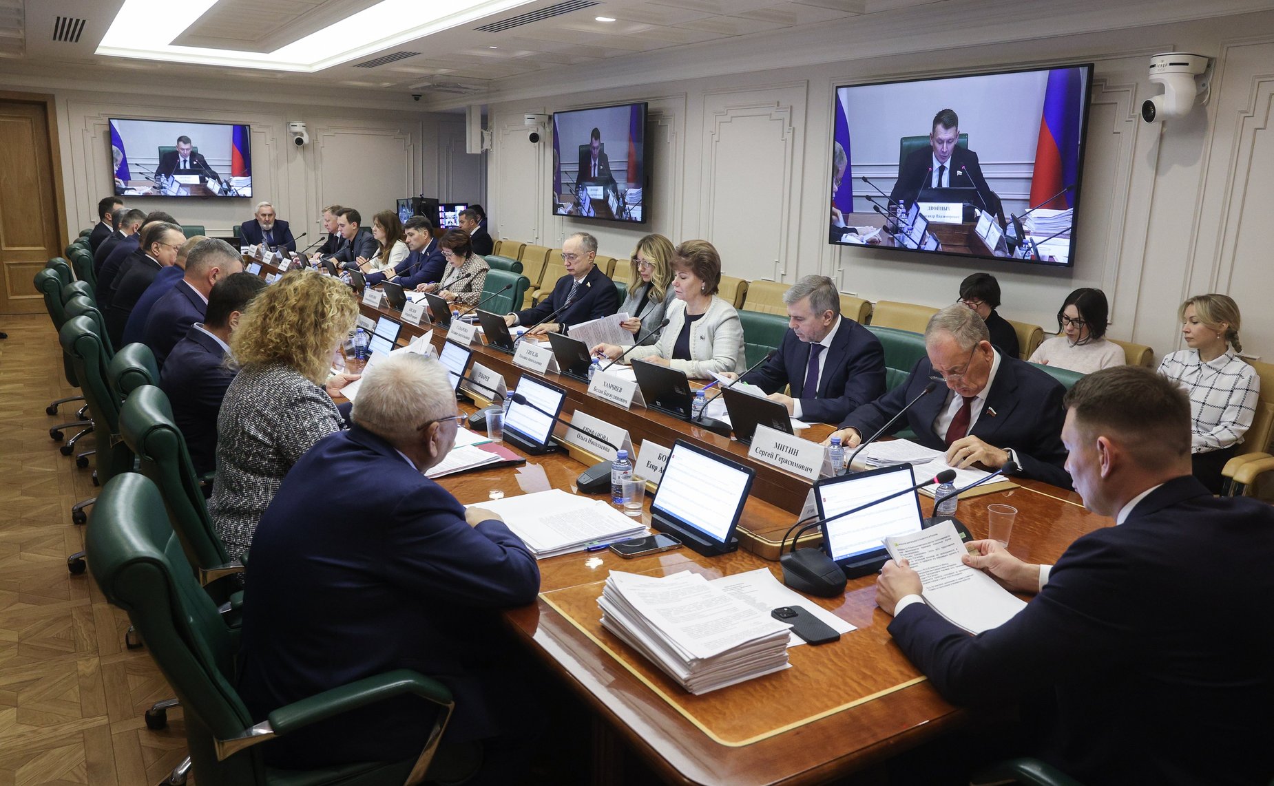 Заседание Комитета Совета Федерации по аграрно-продовольственной политике и природопользованию