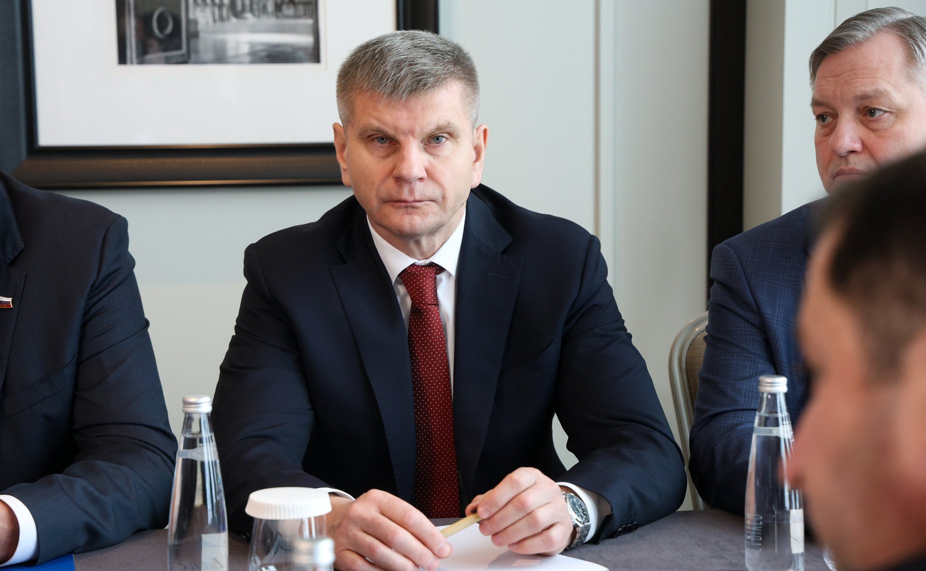 Геннадий Голов