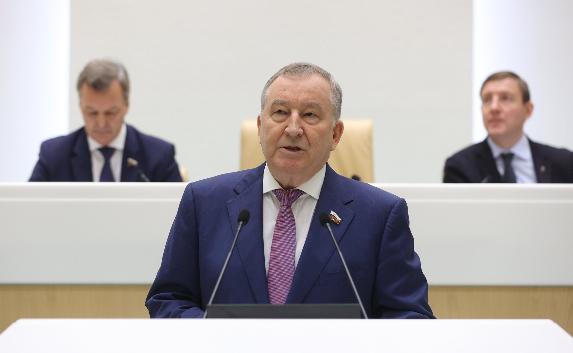 Александр Карлин