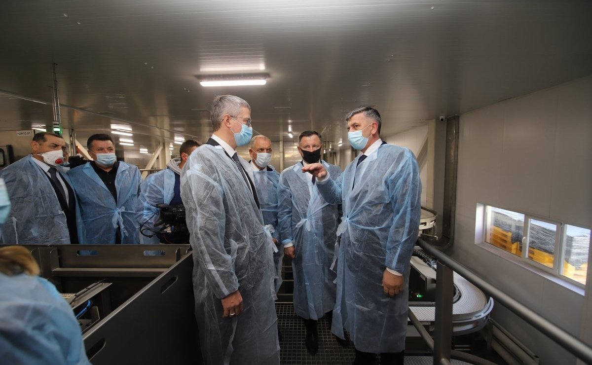 Сергей Митин принял участие в открытии новой фабрики береговой обработки рыбы на Камчатке