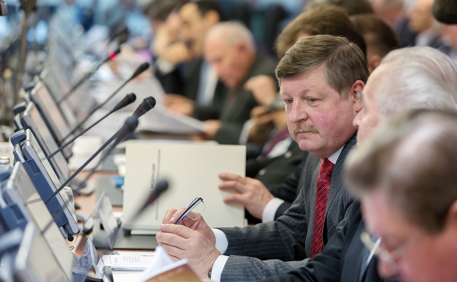 «Круглый стол» на тему «О правовом и организационном обеспечении взаимодействия институтов государственного, муниципального, парламентского и общественного контроля в Российской Федерации» 1