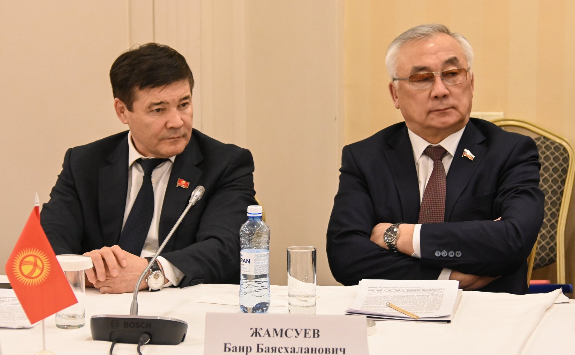 Сенаторы РФ приняли участие в наблюдении за проведением внеочередных выборов депутатов Мажилиса Парламента Республики Казахстан в составе миссий международных наблюдателей