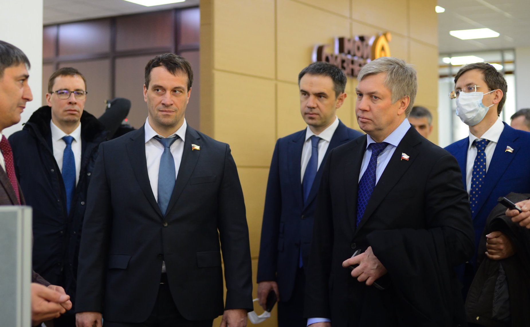 Сенаторы РФ посетили Центр поддержки малого и среднего предпринимательства «Мой бизнес»