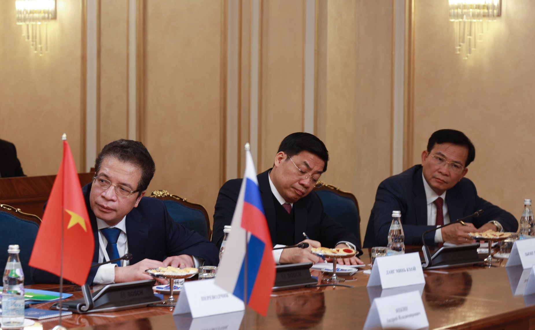 Председатель Совета Федерации Валентина Матвиенко встретилась с Президентом Социалистической Республики Вьетнам Нгуен Суан Фуком